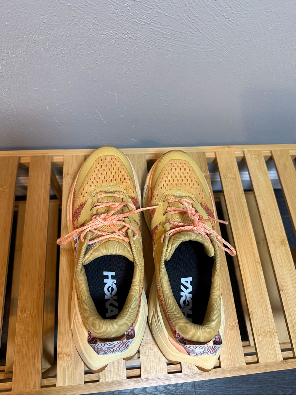HOKA running shoes size 7.5 - Picture 3 of 4